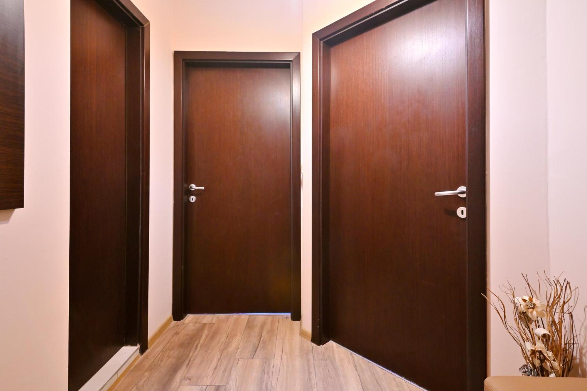 Luxury Apartment Zlatna Kotva โกลเดน แซนส์ ภายนอก รูปภาพ