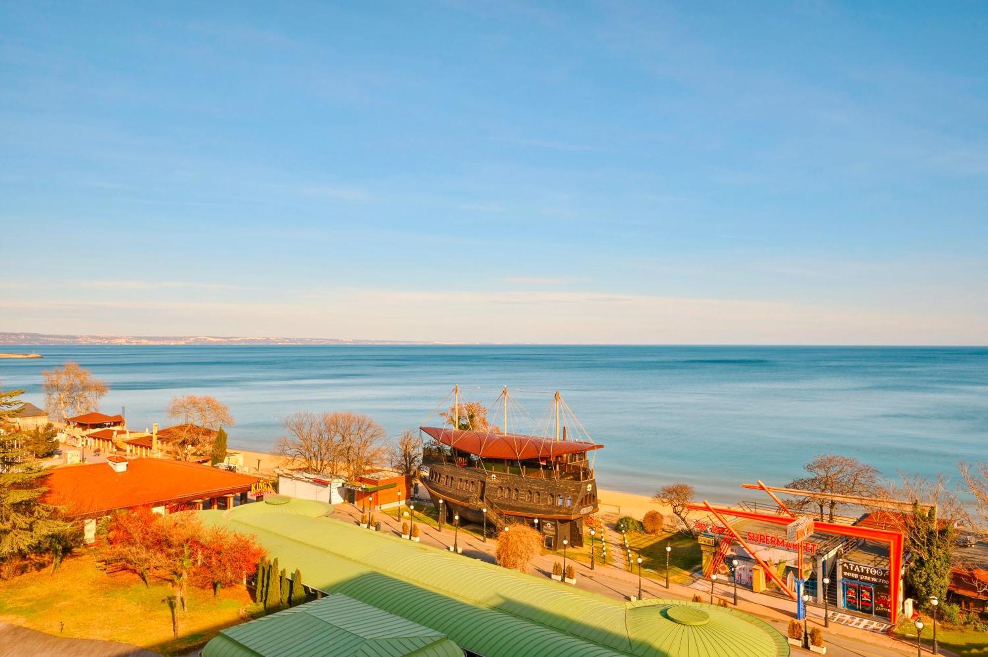 Luxury Apartment Zlatna Kotva โกลเดน แซนส์ ภายนอก รูปภาพ
