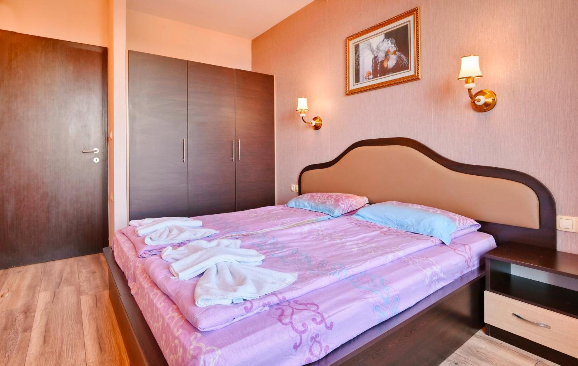 Luxury Apartment Zlatna Kotva โกลเดน แซนส์ ภายนอก รูปภาพ