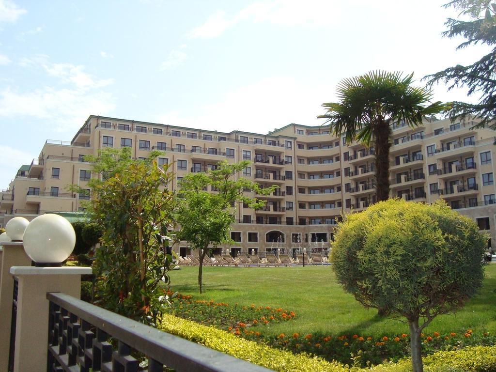 Luxury Apartment Zlatna Kotva โกลเดน แซนส์ ห้อง รูปภาพ